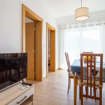 Sara Apartmán *